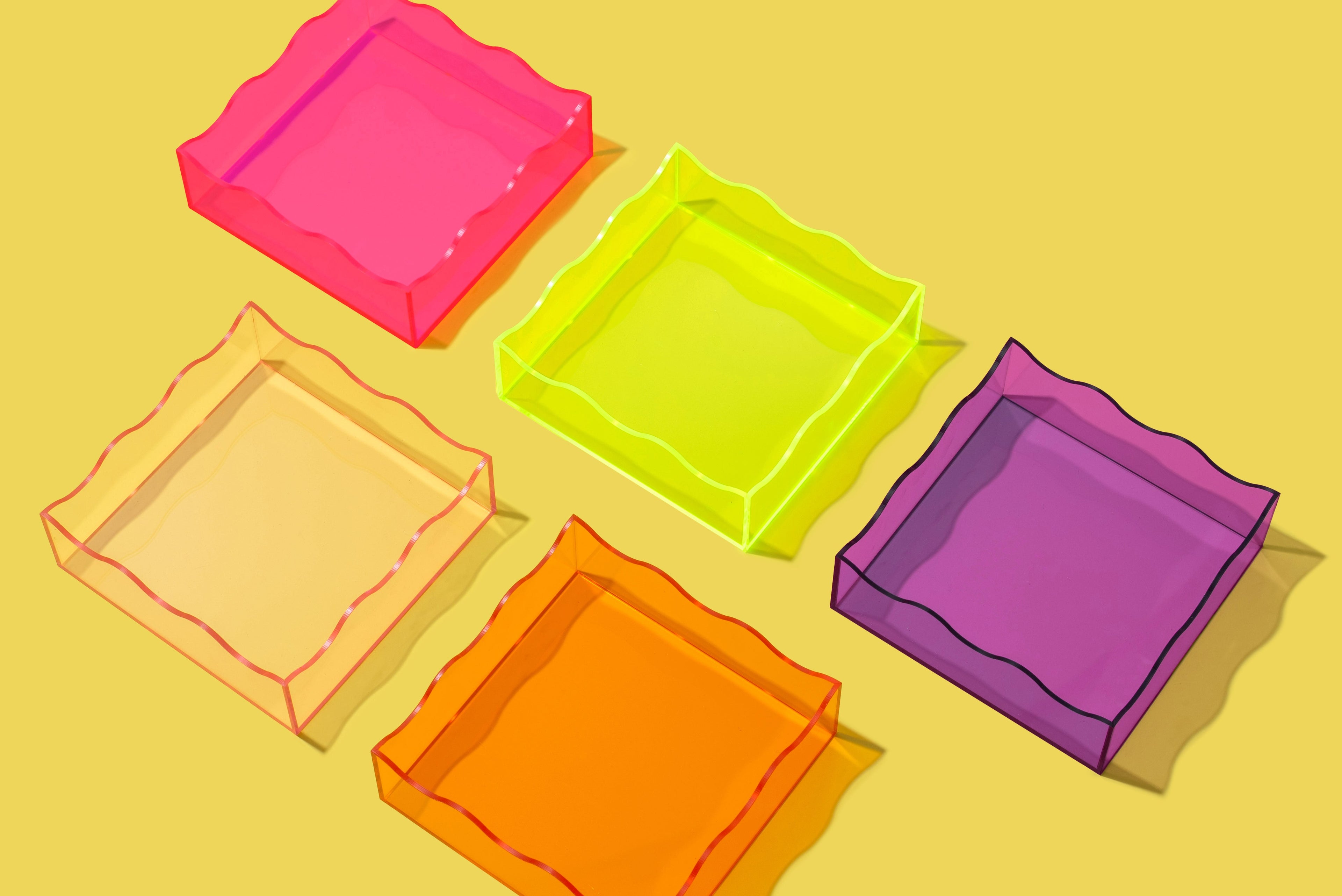 Green Square Wavy Tray