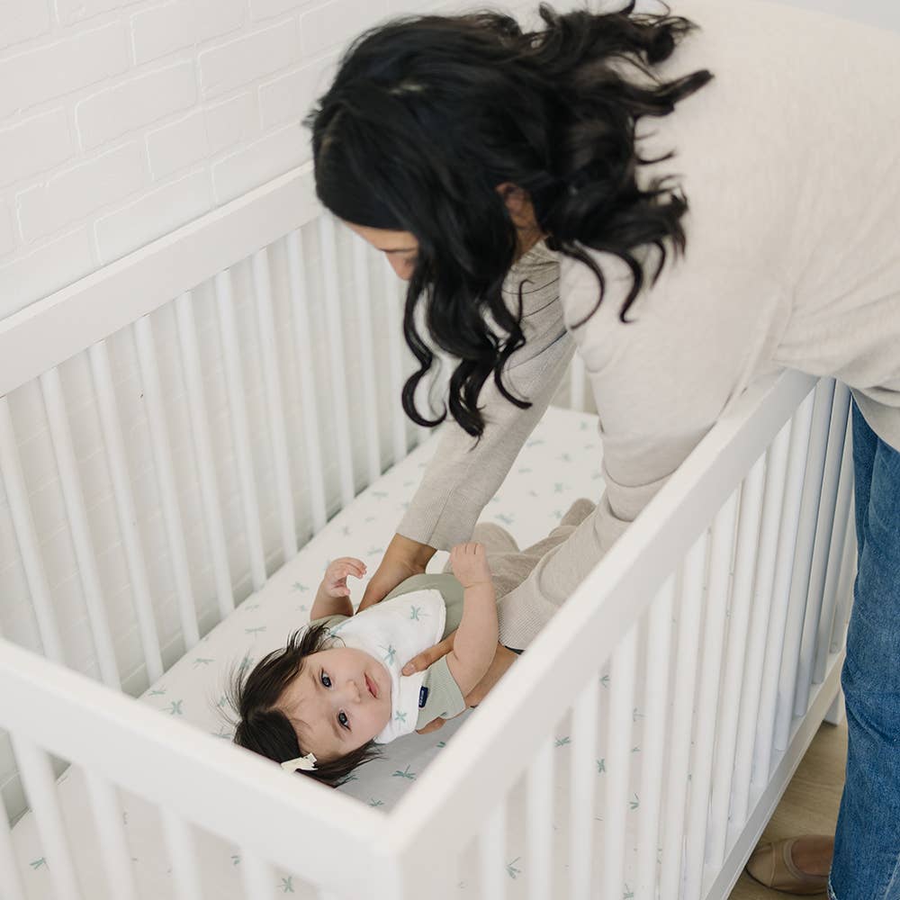 Dragonfly Oh-So-Soft Muslin Crib Sheet