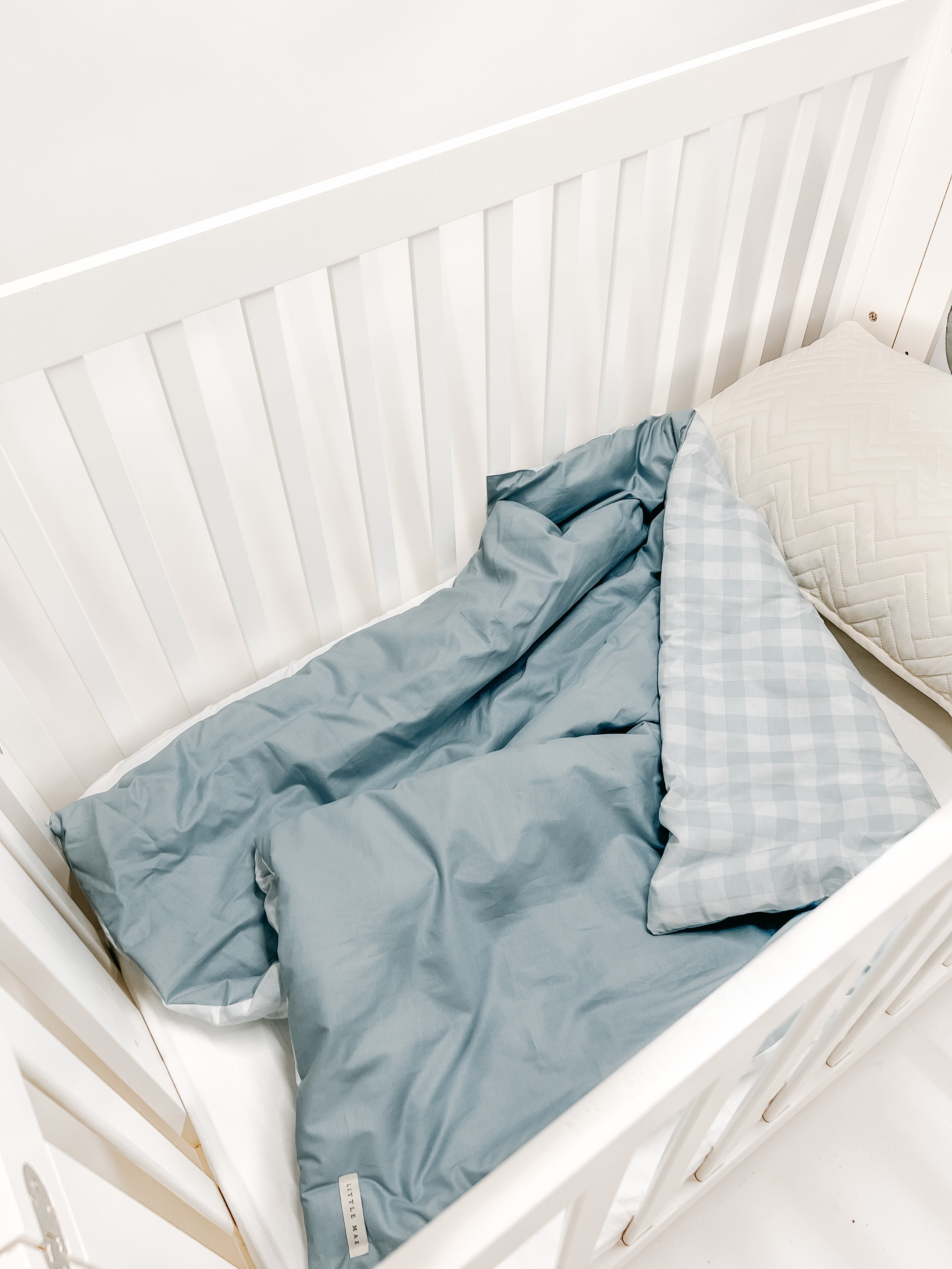 Marine Gingham Quilted Blanket