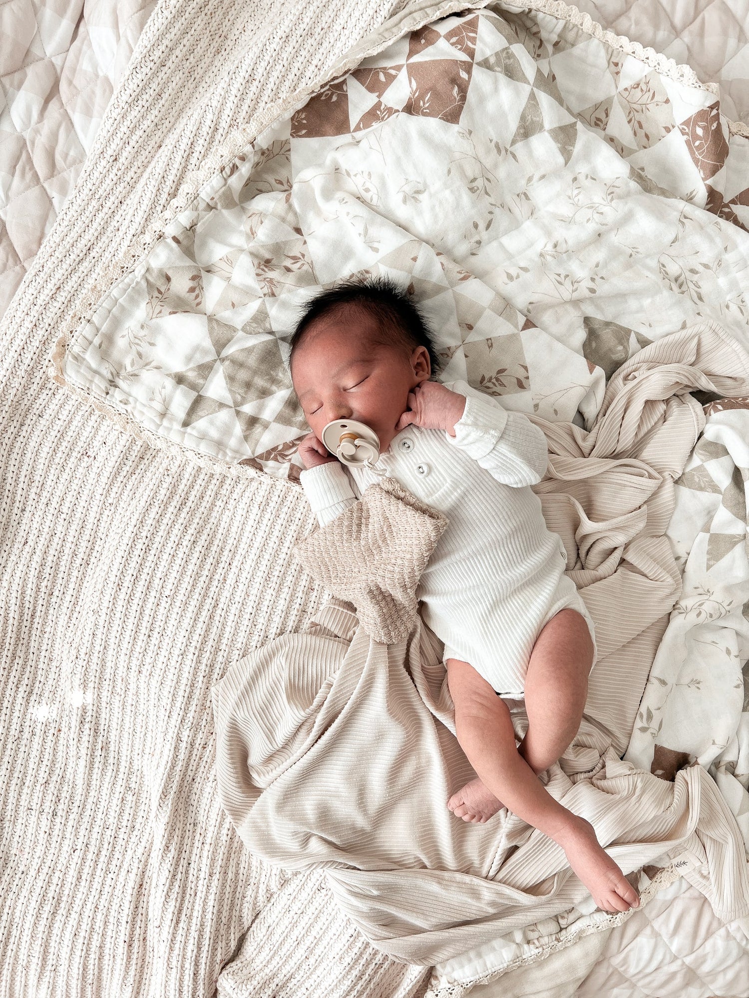 Oat Ribbed Stretch Swaddle