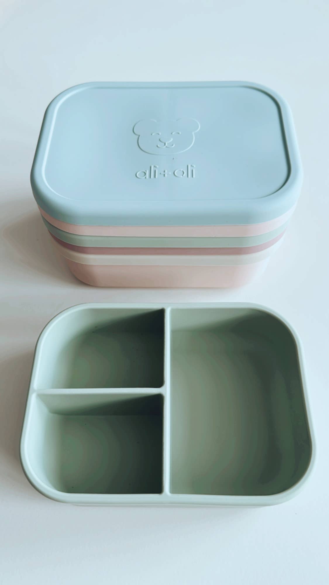 Ali+Oli Leakproof Silicone Bento Box (Blue) Back to School