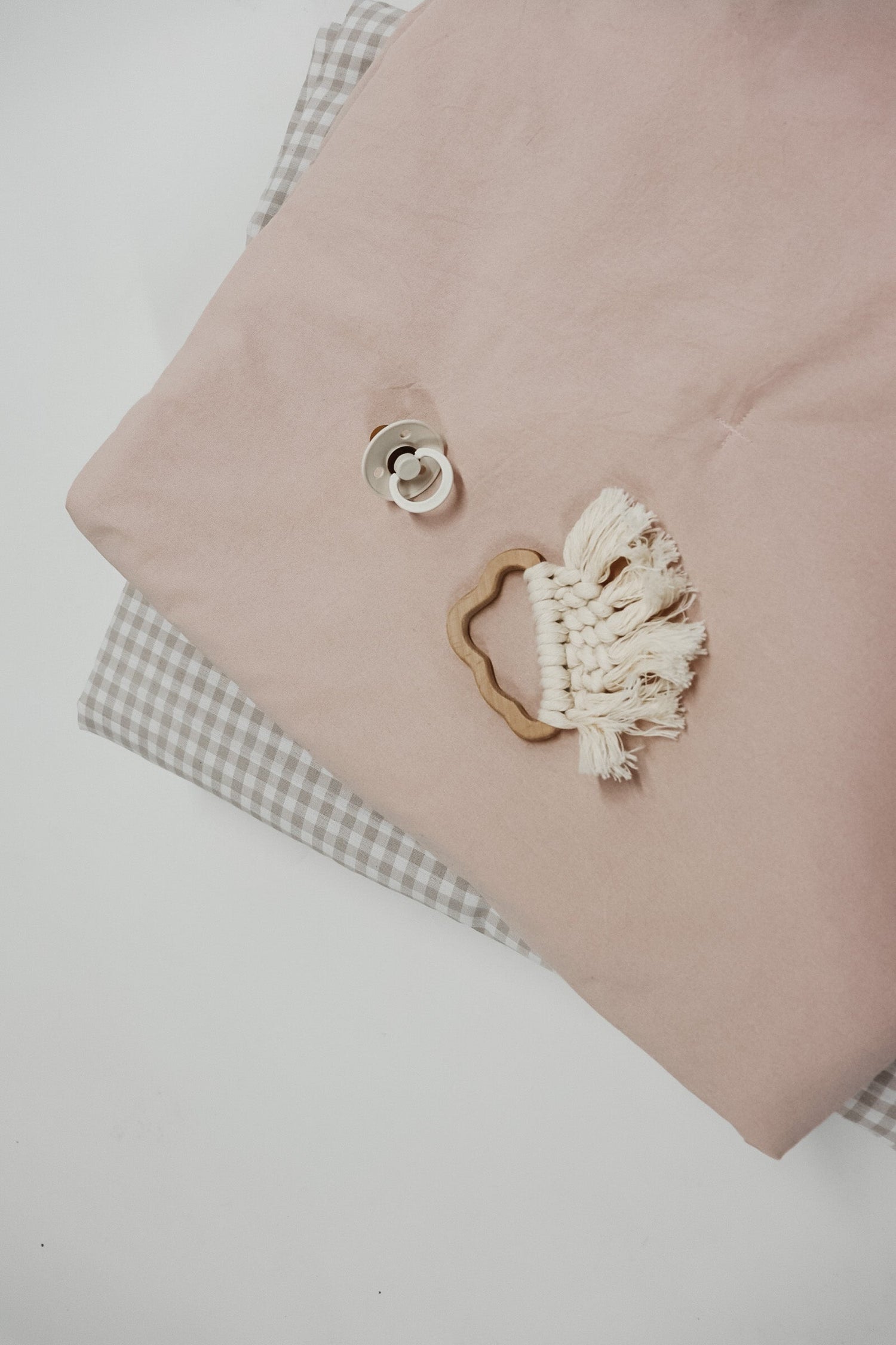 Poppy Crib Quilted Blanket